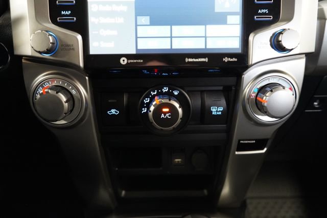 Used 2022 Toyota 4Runner TRD Sport AWD/4WD image 31