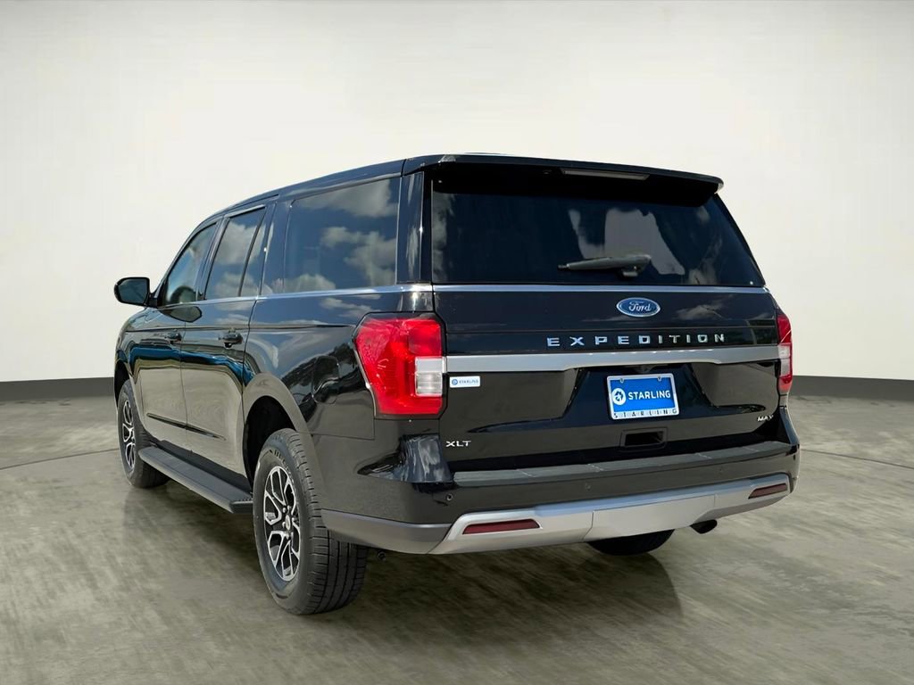 Certified 2024 Ford Expedition Max XLT image 4