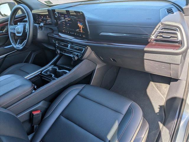 Used 2025 Chevrolet Traverse Z71 AWD/4WD image 22