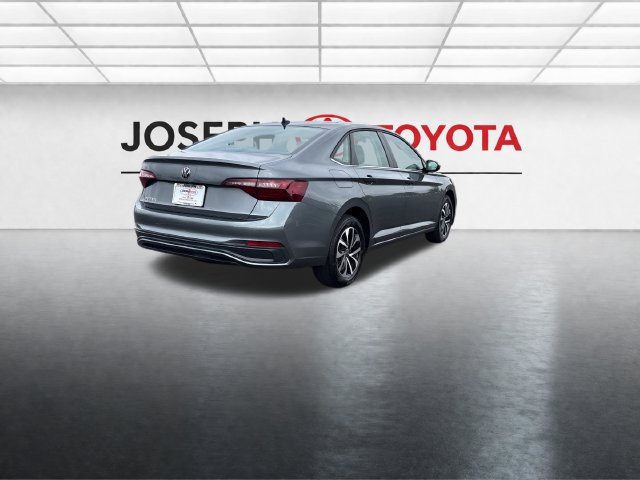 Used 2024 Volkswagen Jetta S FWD image 13