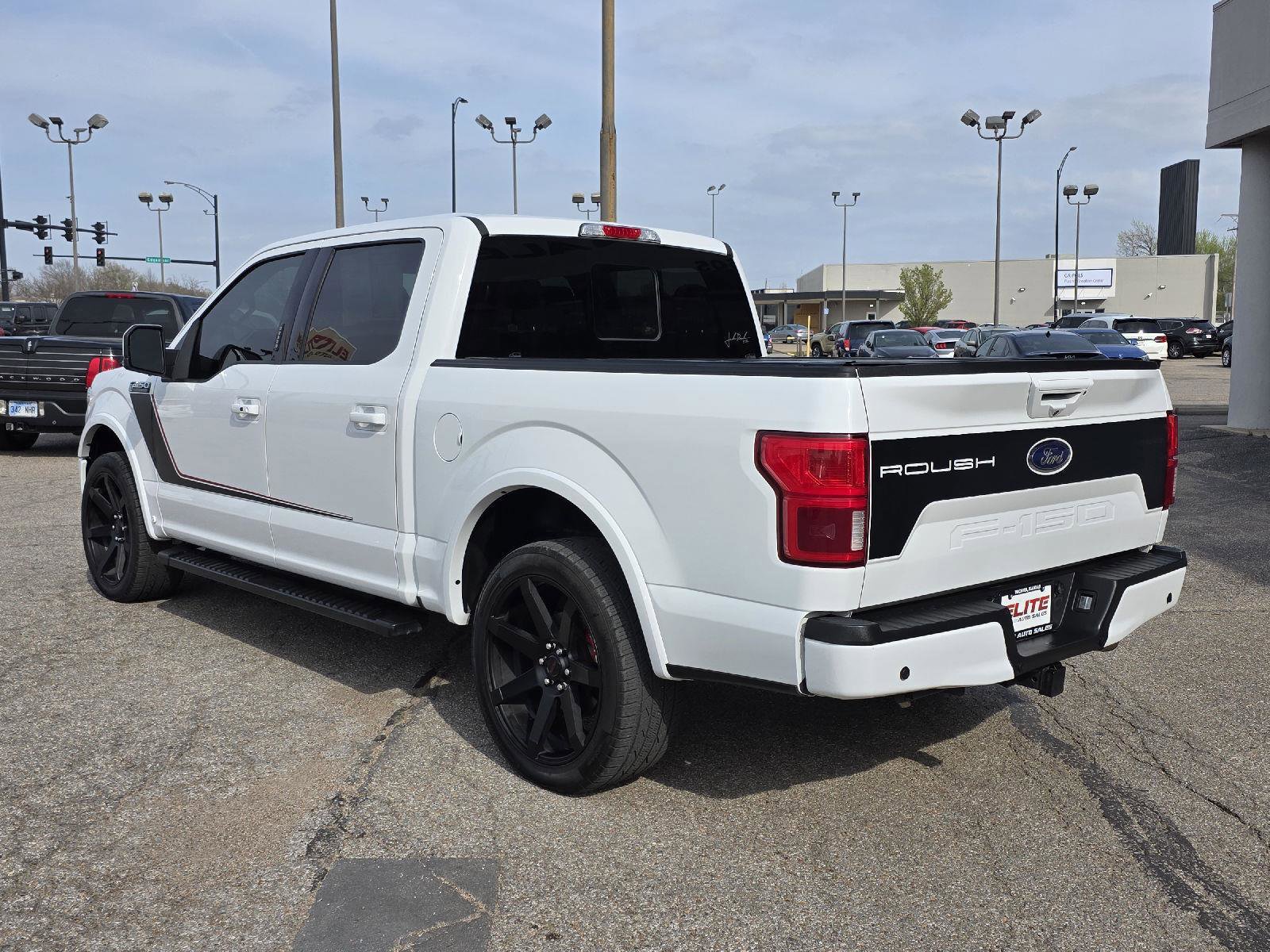 Used 2020 Ford F150 Lariat w/ Equipment Group 502A Luxury image 7