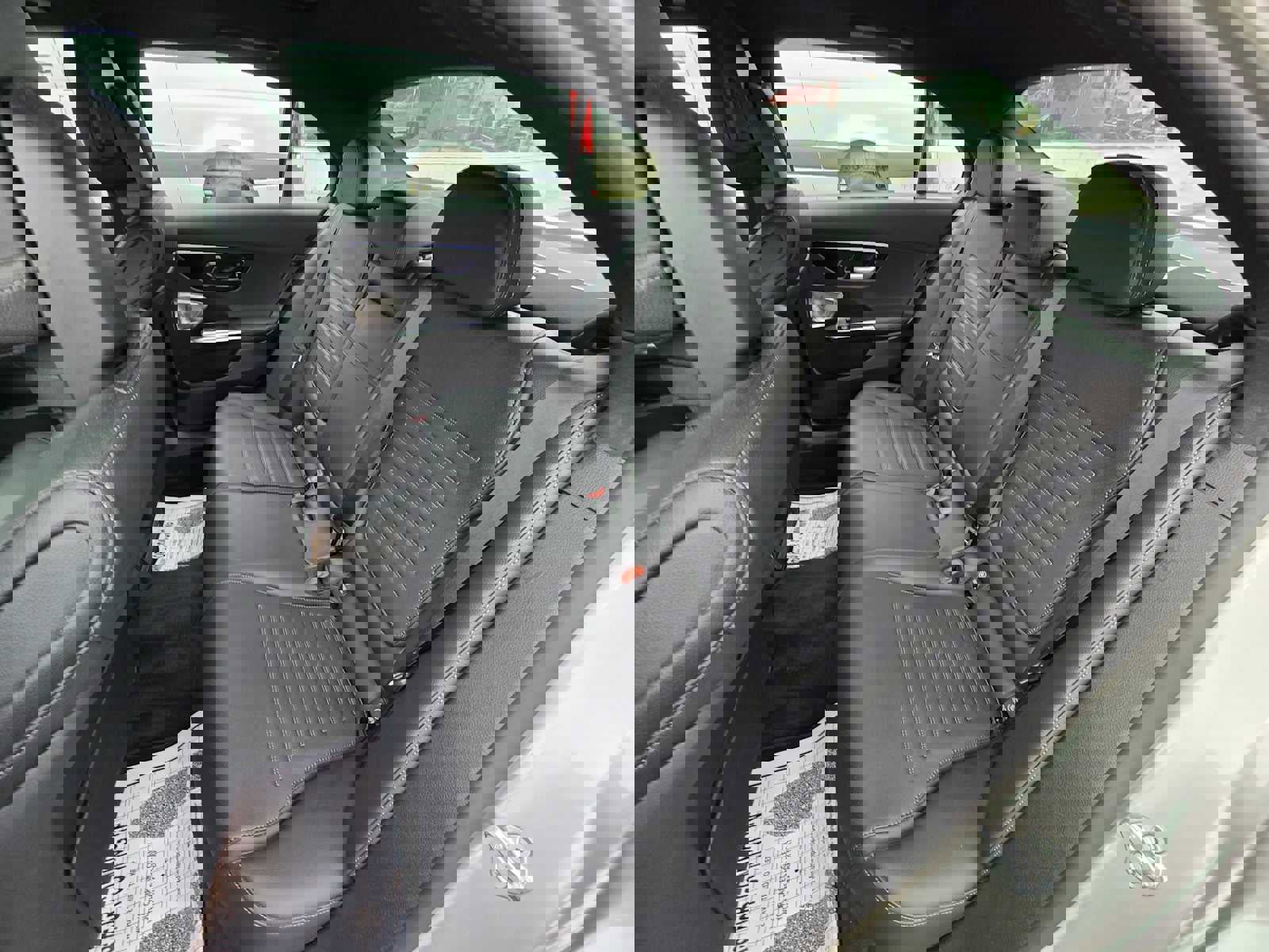 Used 2023 Mercedes-Benz C 300 4MATIC Sedan image 20