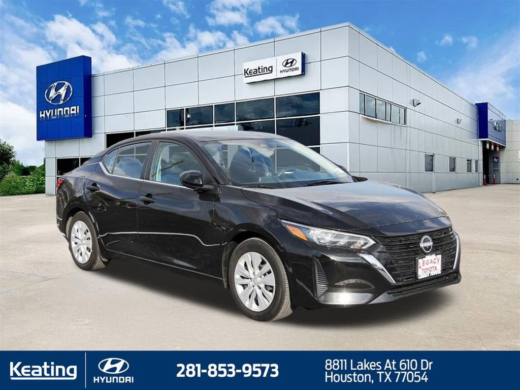 Used 2024 Nissan Sentra S image 3