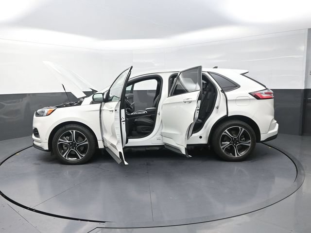 Used 2023 Ford Edge ST w/ Equipment Group 401A AWD/4WD image 46