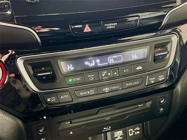 Used 2021 Honda Pilot Elite image 19