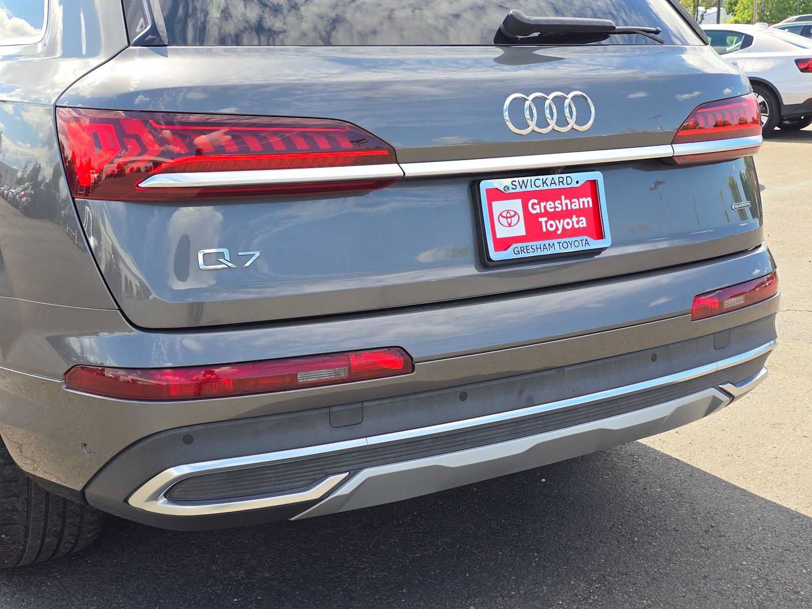 Used 2022 Audi Q7 3.0T Premium AWD/4WD image 14