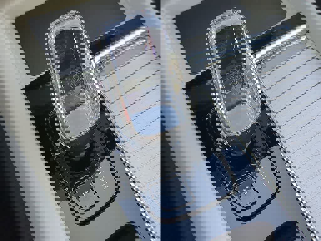 Used 2026 Volvo XC60 B5 Ultra w/ Protection Package Premier image 31