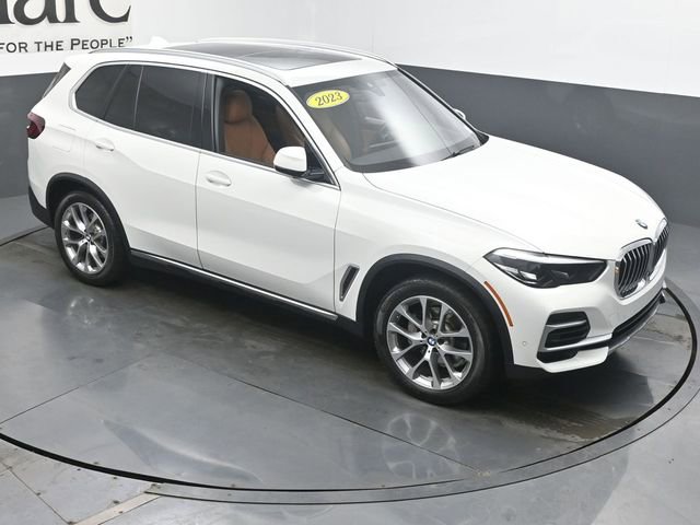 Used 2023 BMW X5 xDrive40i w/ Premium Package AWD/4WD image 47