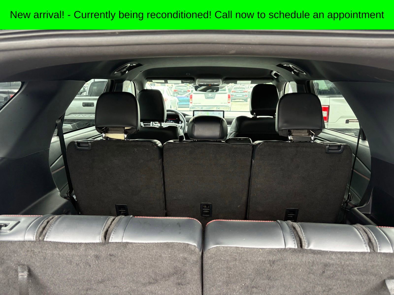 Used 2025 Ford Explorer ST-Line w/ ST-Line Street Pack AWD/4WD image 5
