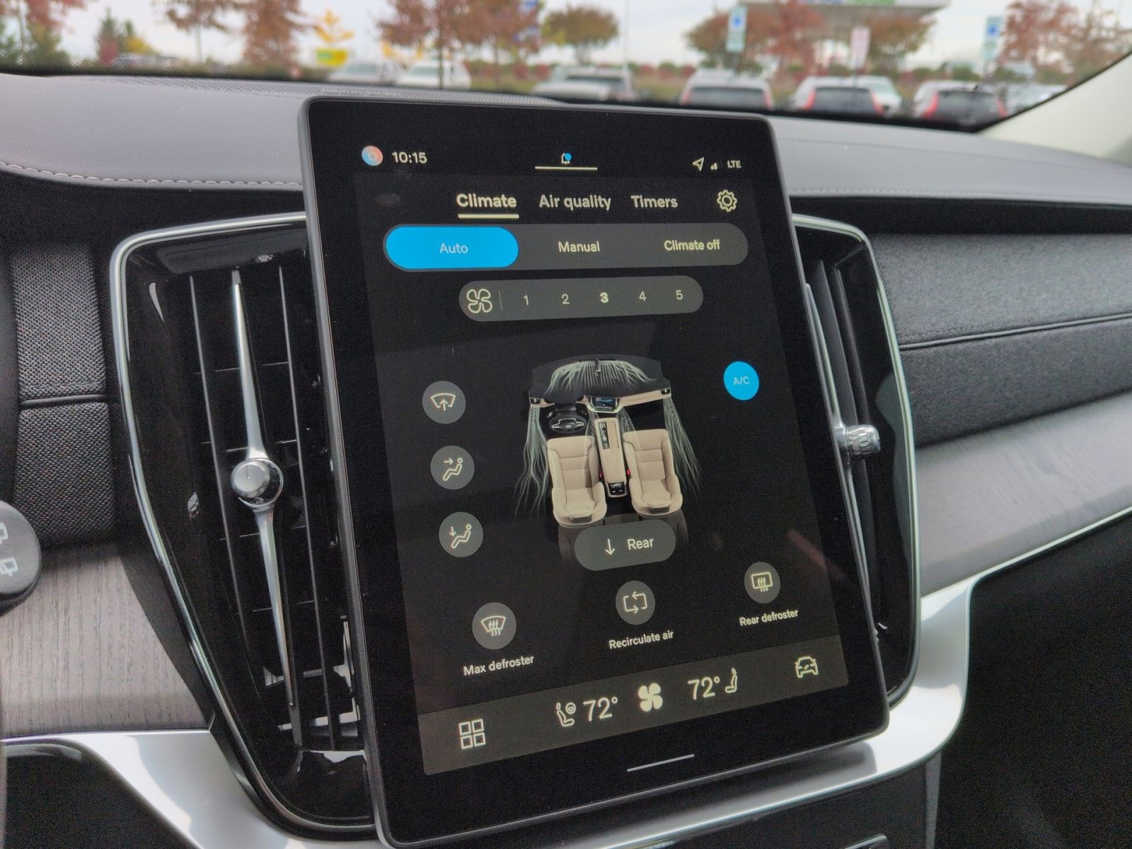 New 2026 Volvo XC90 B6 Ultra image 21