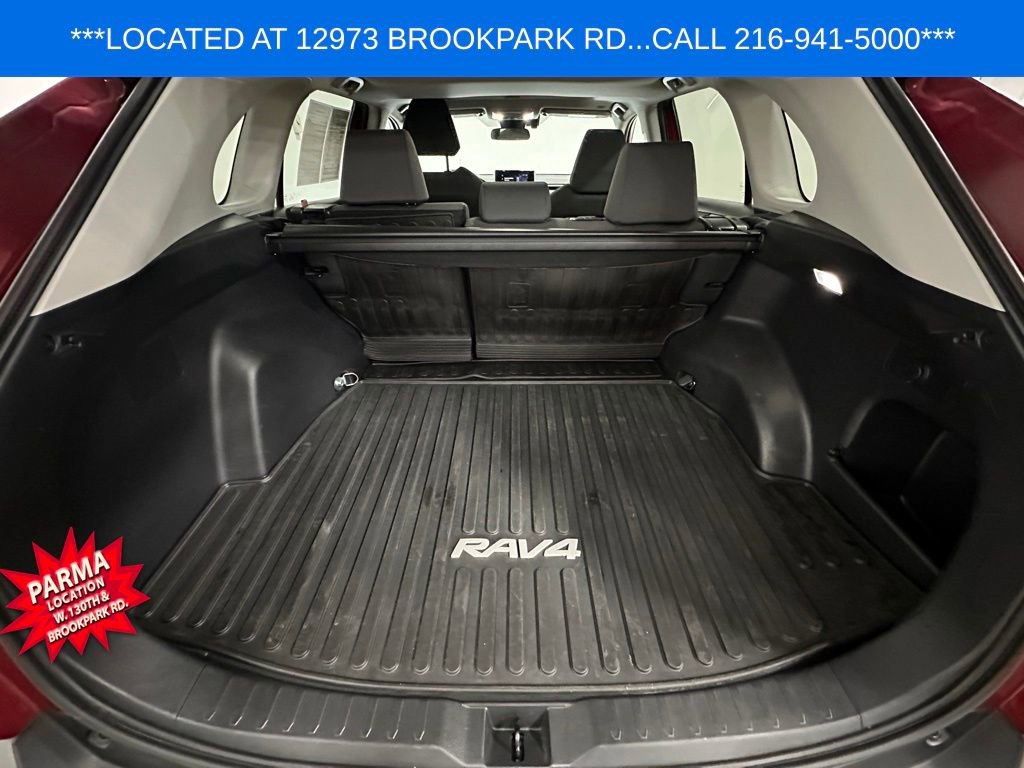 Used 2024 Toyota RAV4 XLE w/ Convenience Package image 20