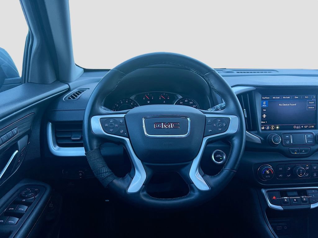 Used 2024 GMC Terrain SLT image 22