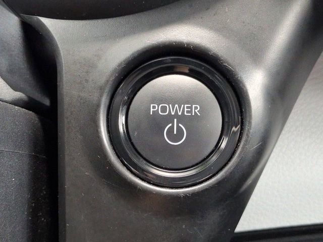 Certified 2025 Toyota Sienna LE FWD image 26