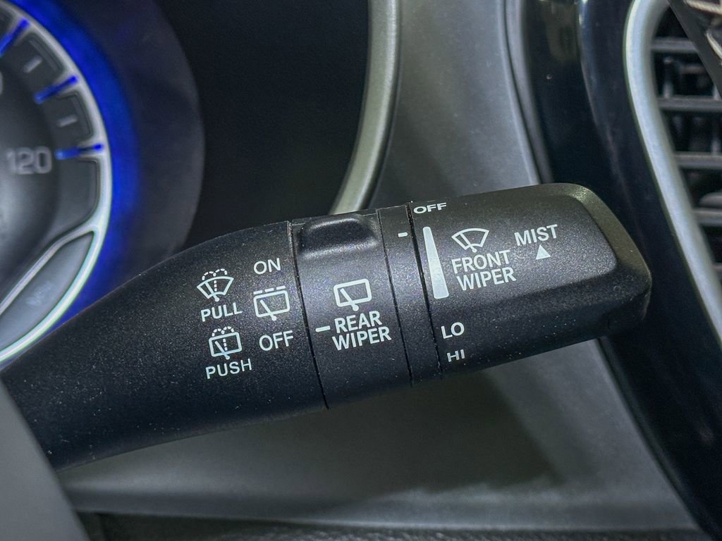 Certified 2022 Chrysler Pacifica Touring-L w/ S Appearance Package image 38