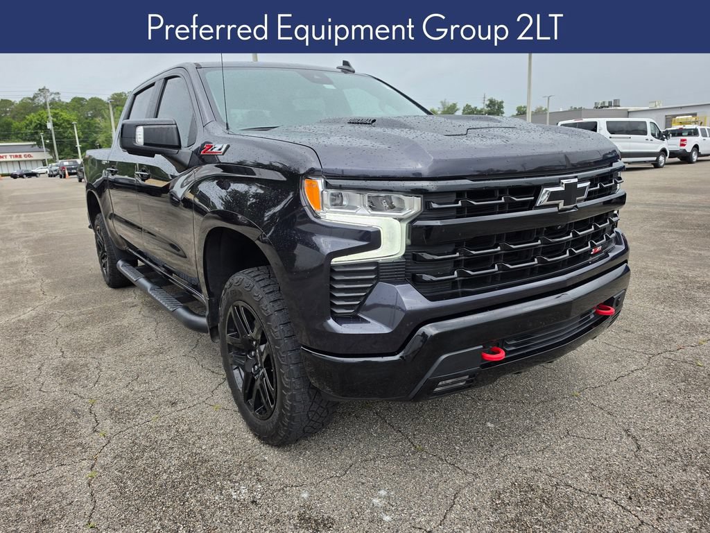 Used 2022 Chevrolet Silverado 1500 LT Trail Boss w/ LT Trail Boss Premium Package AWD/4WD image 2