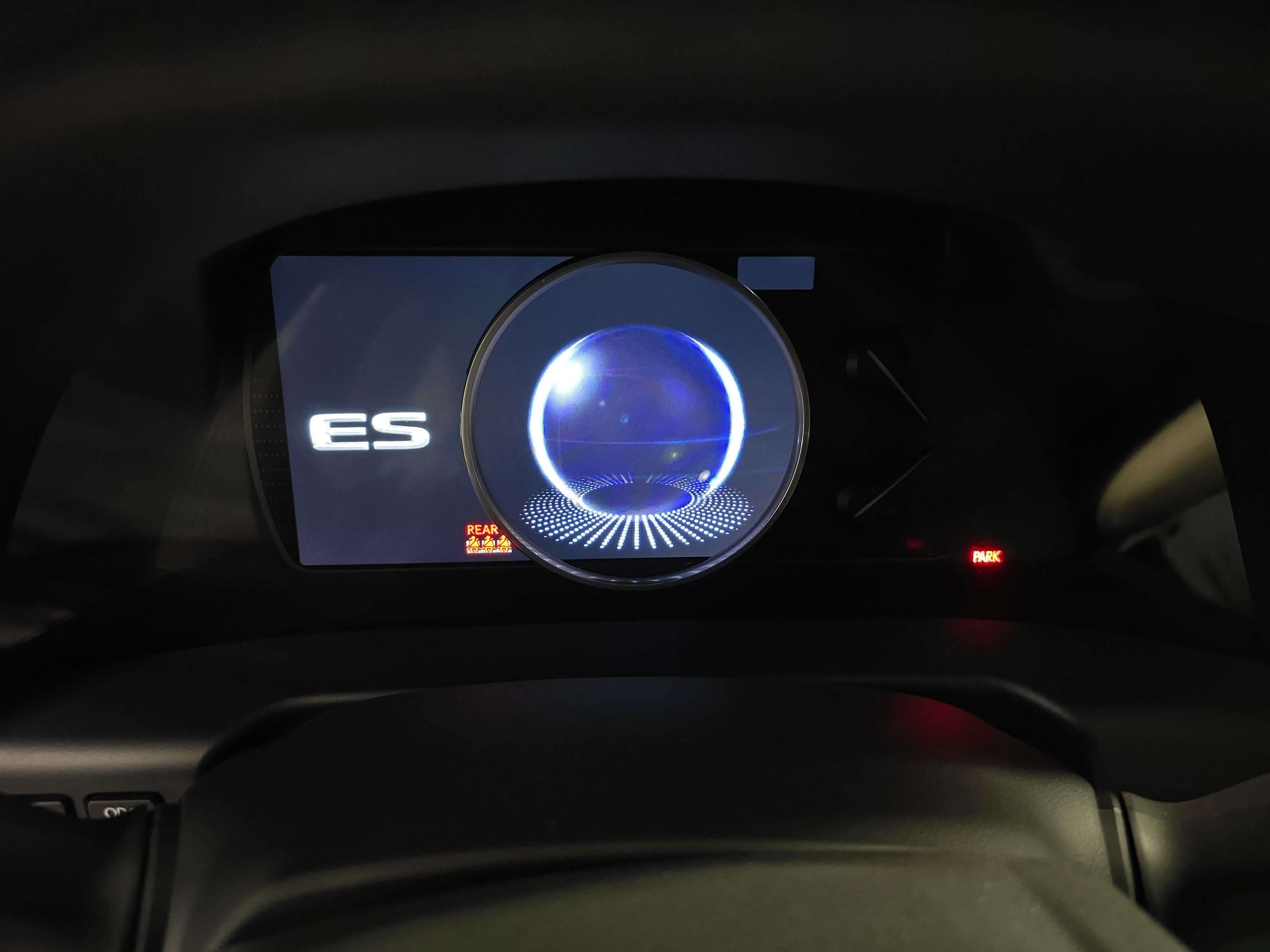 New 2025 Lexus ES 350 w/ Premium Package image 14