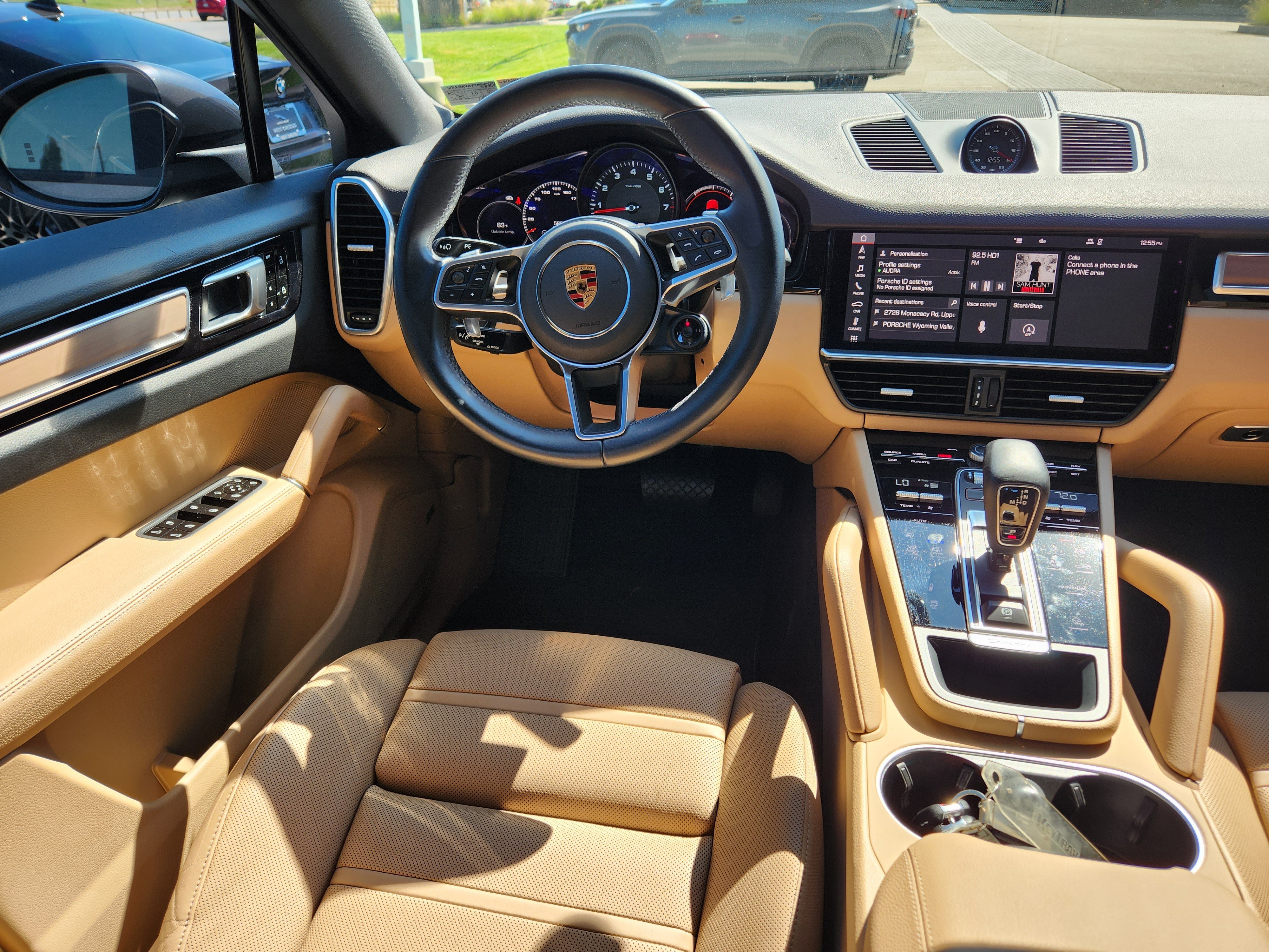 Used 2021 Porsche Cayenne Coupe AWD/4WD image 13