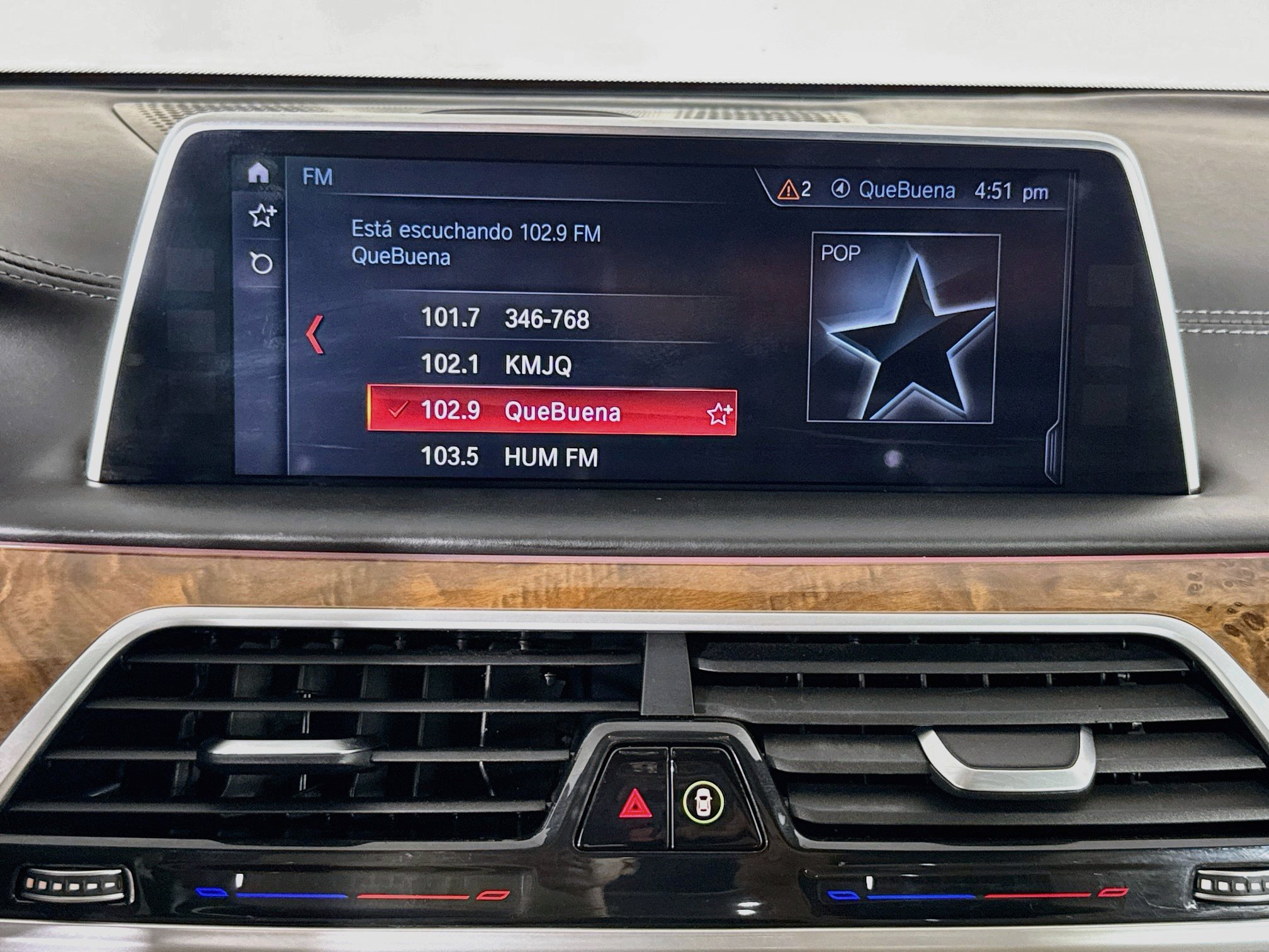 Used 2018 BMW 750i RWD image 16