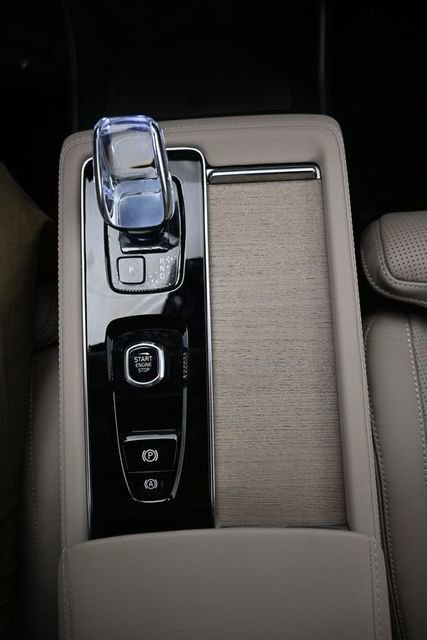 New 2026 Volvo XC90 B6 Ultra w/ Protection Package Premier image 10