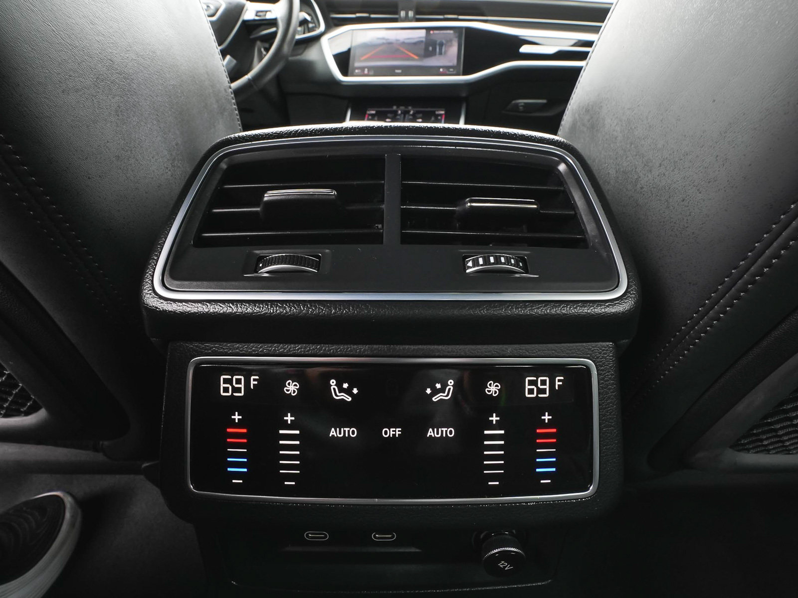 Used 2022 Audi S6 Premium Plus AWD/4WD image 39