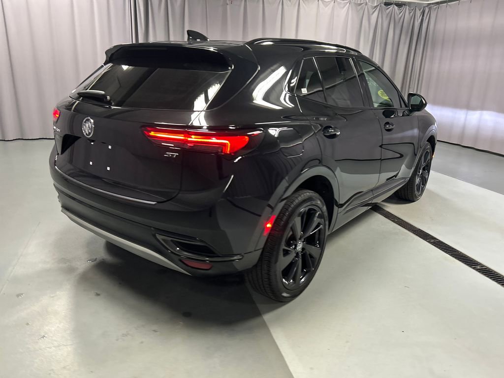 Used 2023 Buick Envision Essence w/ Sport Touring Package AWD/4WD image 7