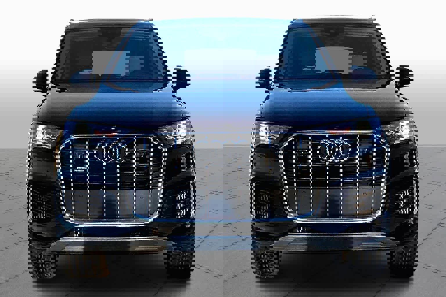 Used 2022 Audi Q7 Premium Plus image 4