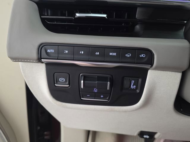 Used 2022 Cadillac Escalade ESV Sport Platinum image 16