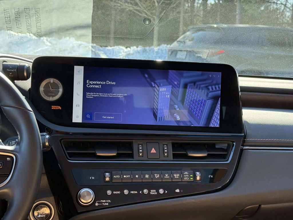 Used 2023 Lexus ES 350 w/ Premium Package image 10