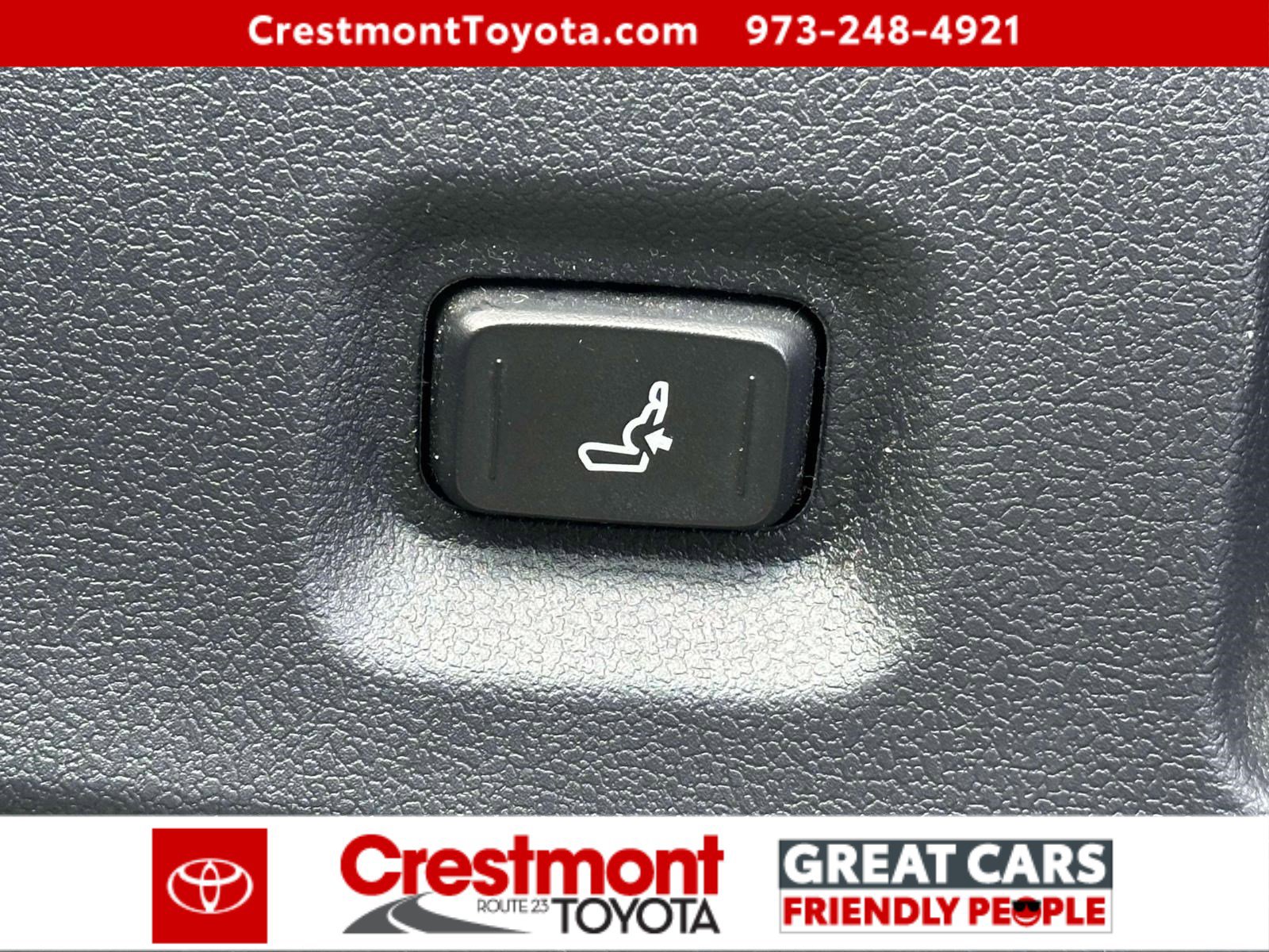 Used 2024 Toyota Tacoma TRD Off-Road image 14