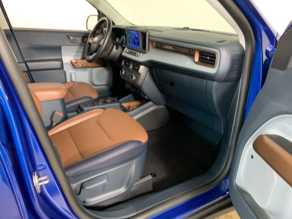 Used 2023 Ford Maverick Lariat w/ Lariat Luxury Package image 36