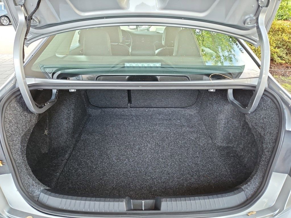 Used 2024 Volkswagen Jetta SE image 26