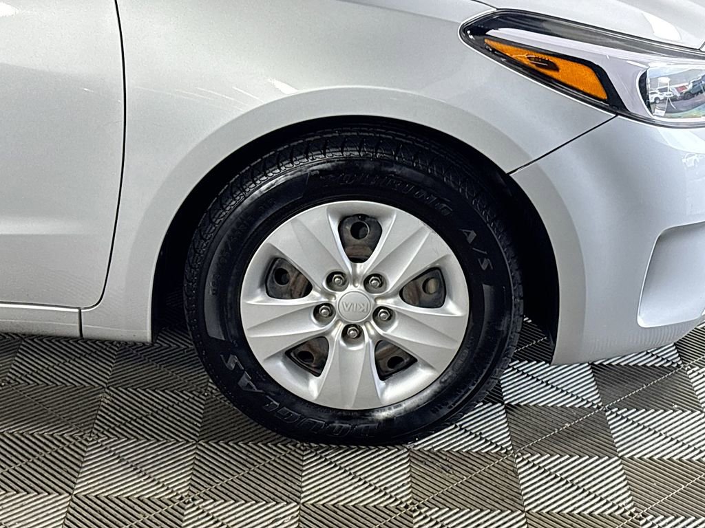 Used 2018 Kia Forte LX FWD image 23