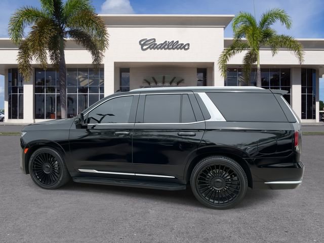 Used 2023 Cadillac Escalade Luxury image 9