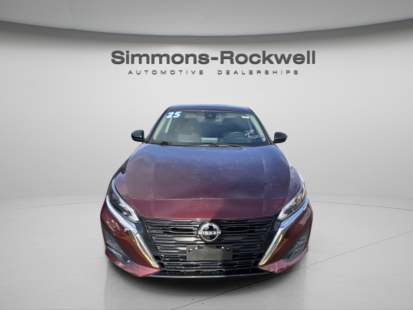 Used 2025 Nissan Altima 2.5 SV FWD image 1