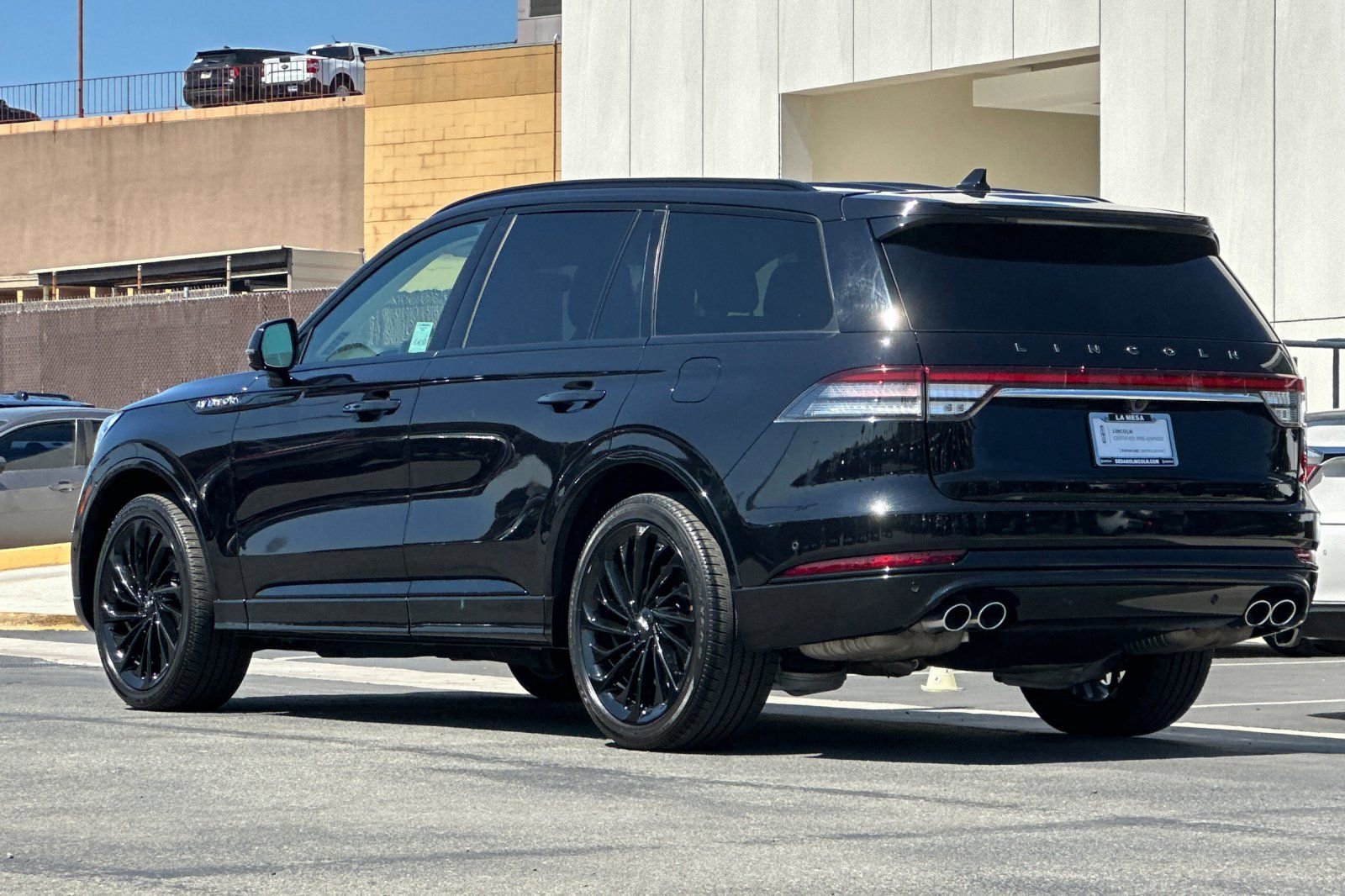 Certified 2024 Lincoln Aviator Black Label w/ Jet Package image 5