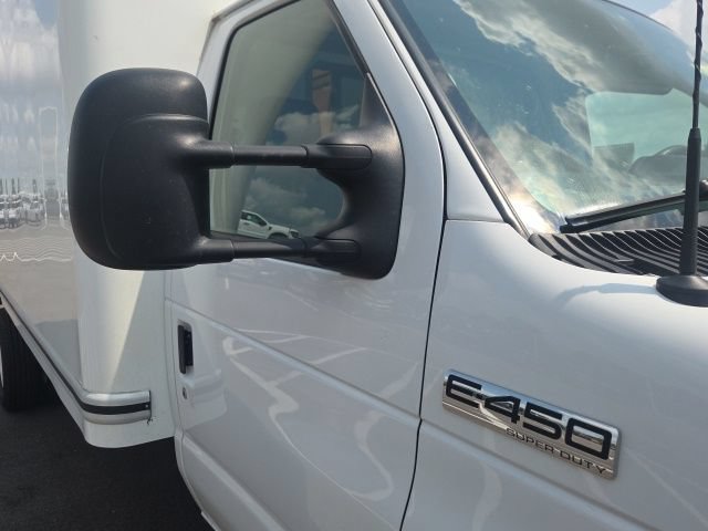 Used 2023 Ford E-450 and Econoline 450 Super Duty RWD image 5