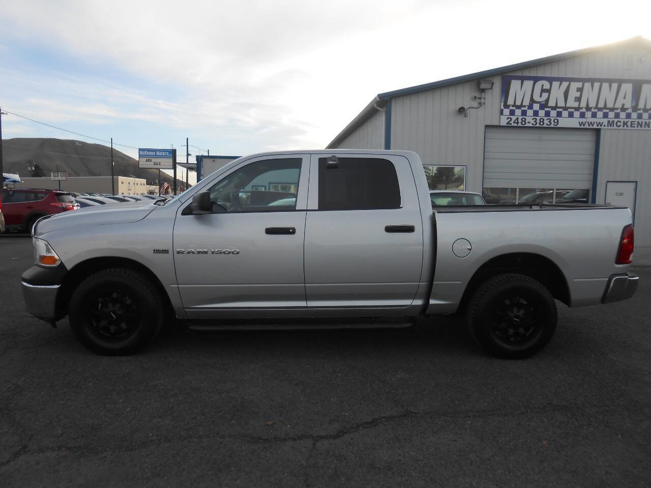 Used 2012 RAM 1500 ST w/ SXT Appearance Group image 6