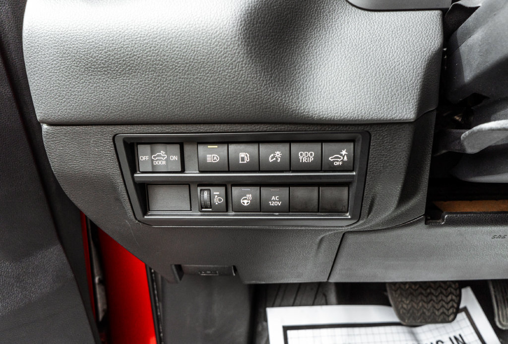 Used 2023 Toyota Tundra Limited AWD/4WD image 17