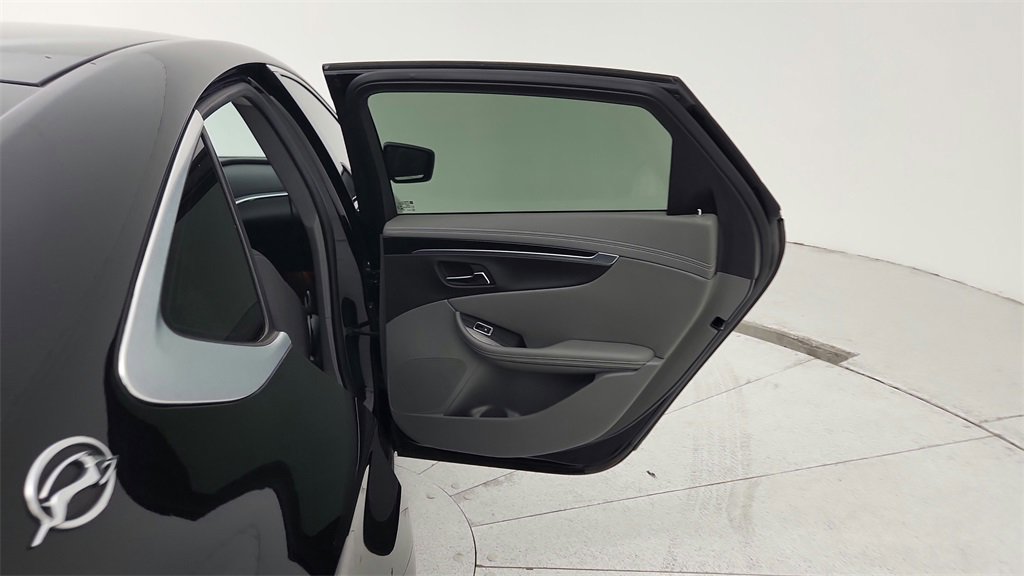 Used 2019 Chevrolet Impala LS image 30