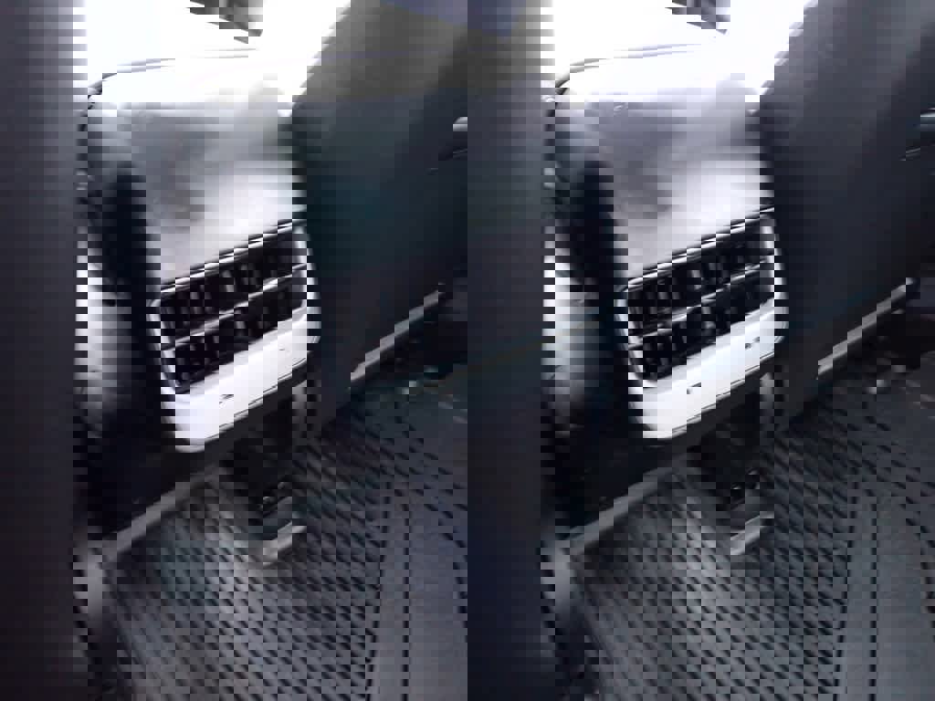 Used 2023 Tesla Model 3 Long Range image 25