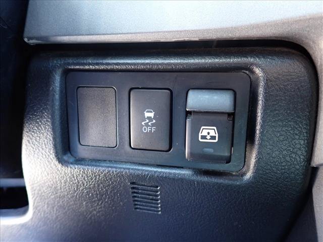 Used 2010 Toyota Tundra Limited AWD/4WD image 25