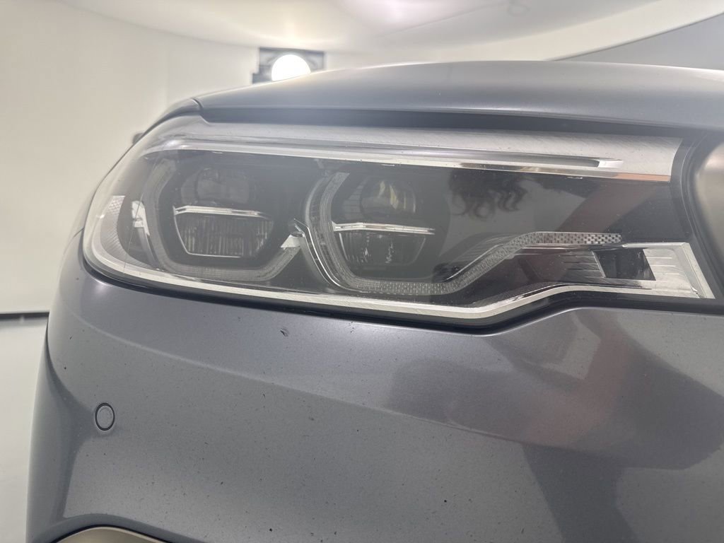 Used 2019 BMW M550i xDrive w/ Dynamic Handling Package AWD/4WD image 8