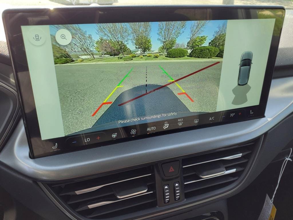 New 2025 Ford Escape SE FWD image 19