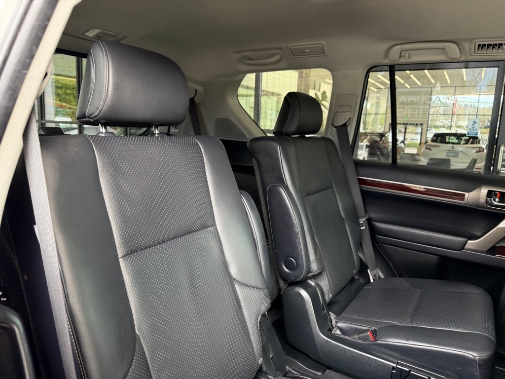 Used 2018 Lexus GX 460 Luxury image 30