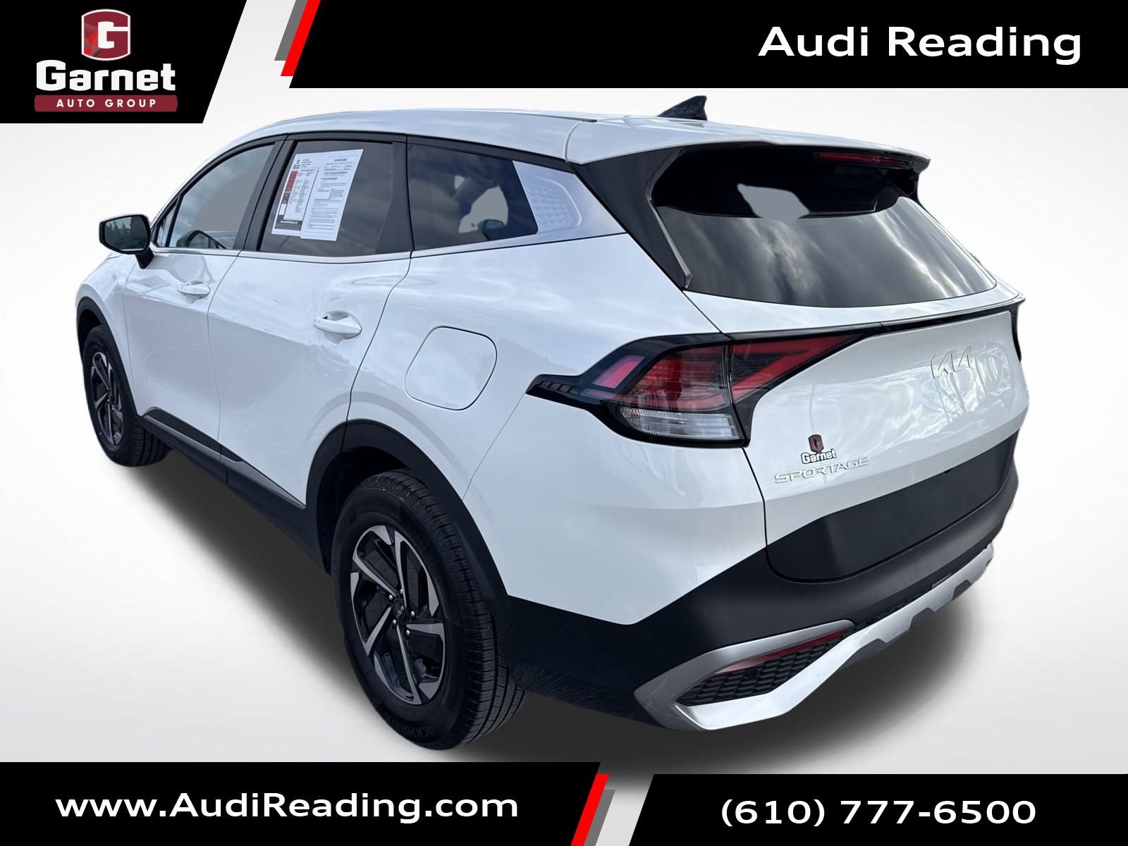 Used 2023 Kia Sportage LX image 3