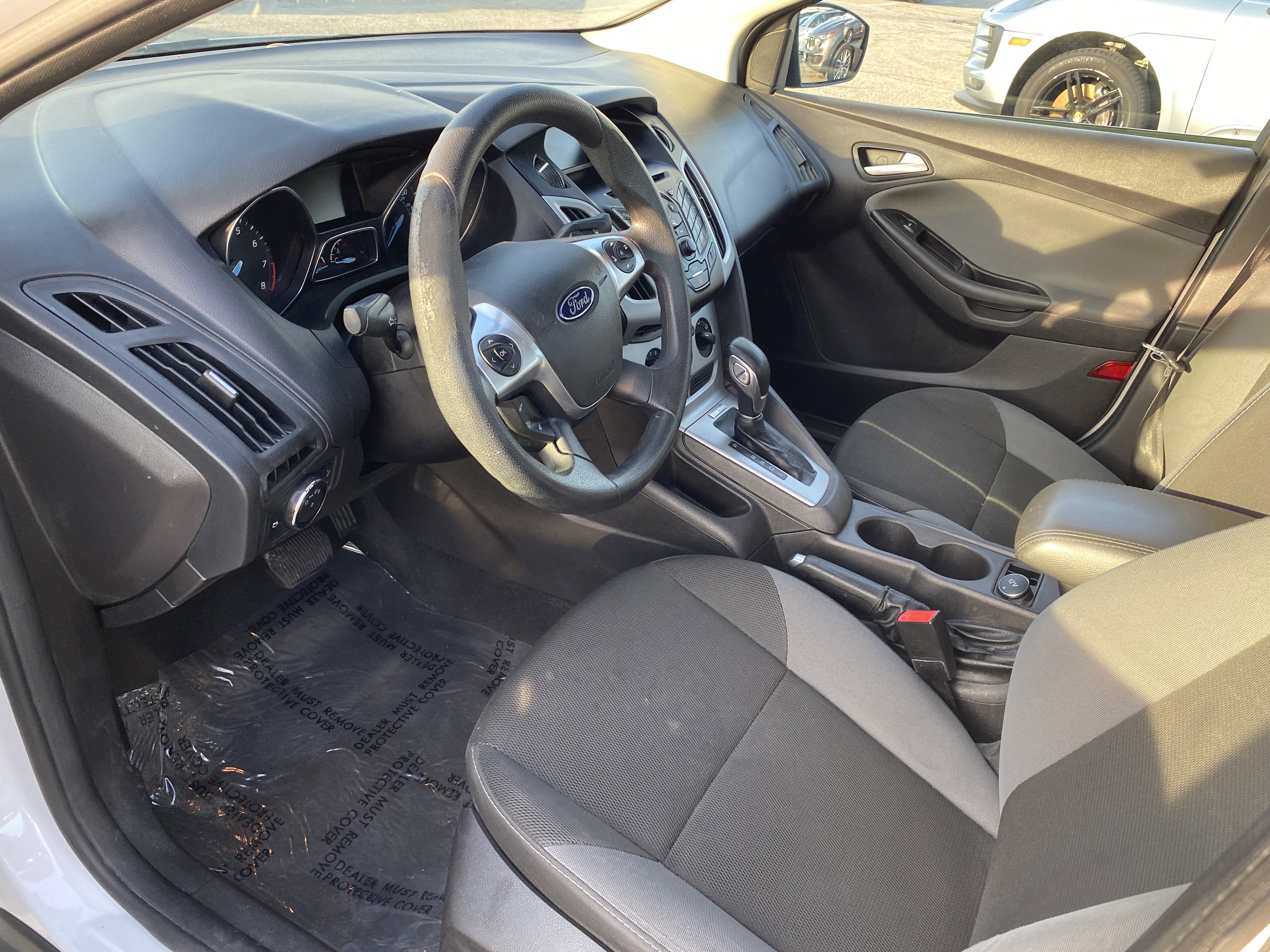 Used 2014 Ford Focus SE image 10