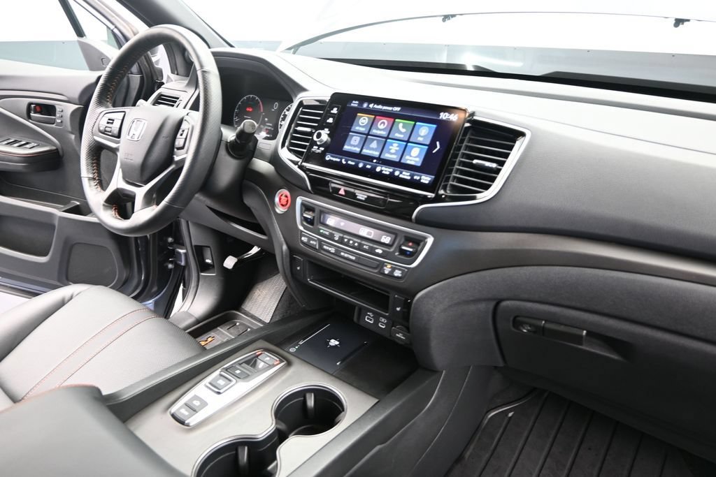 Certified 2025 Honda Ridgeline TrailSport image 30