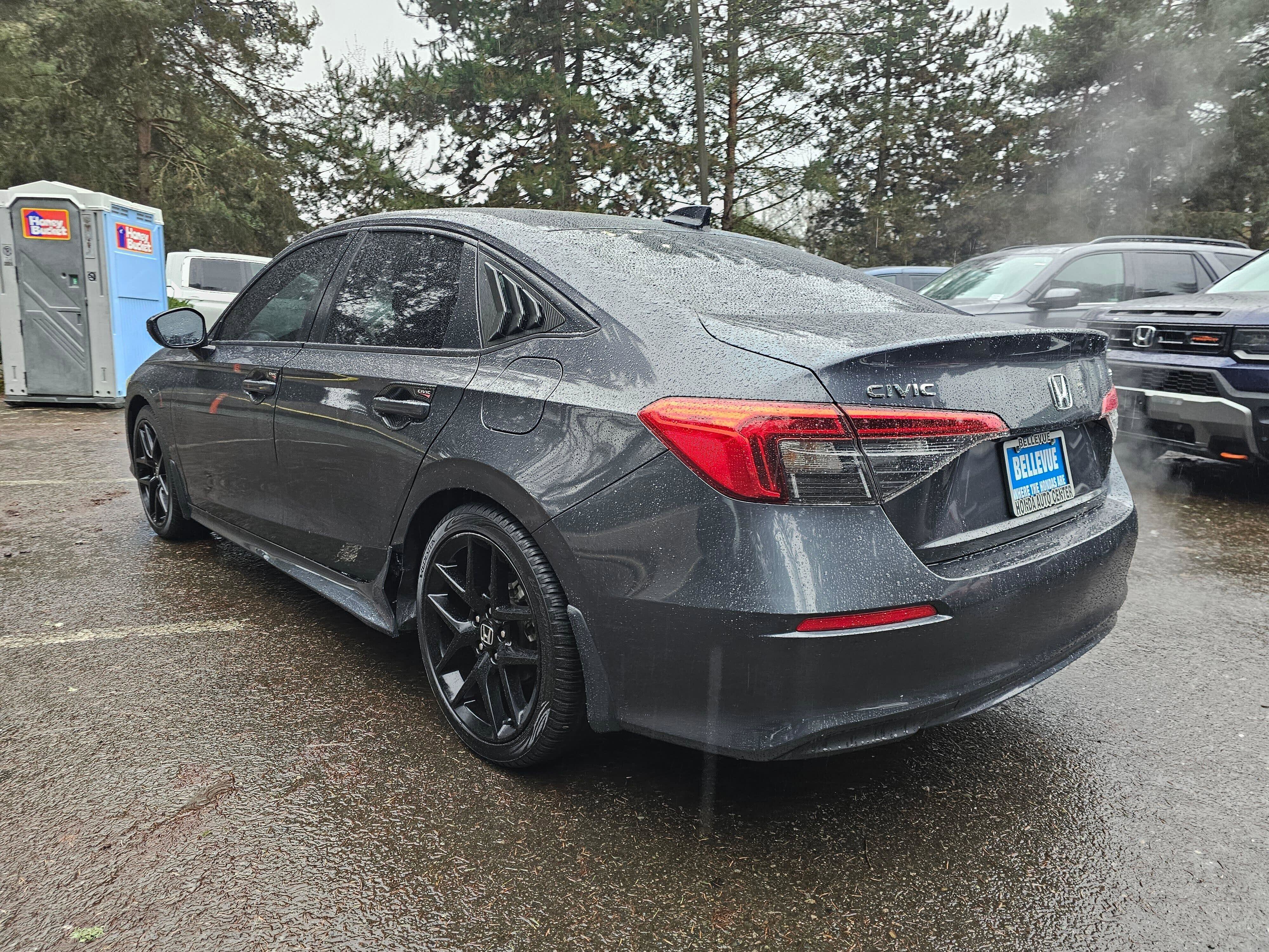 Used 2022 Honda Civic Sport image 5