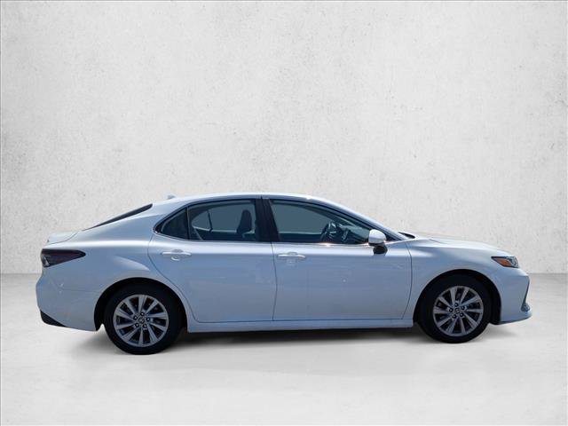 Used 2023 Toyota Camry LE FWD image 4