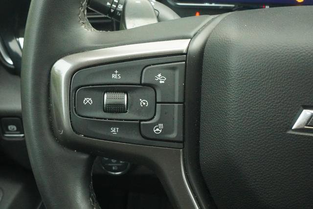 Used 2025 Chevrolet Silverado 1500 High Country w/ High Country Premium Package AWD/4WD image 19